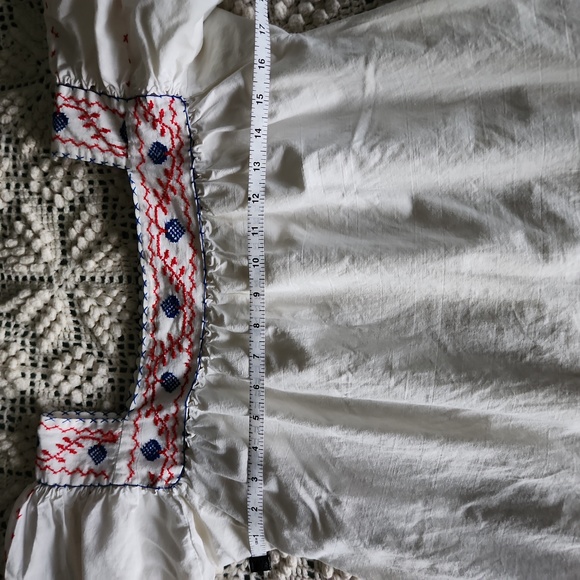 1940s Vintage Embroidered Hungarian blouse - Picture 7 of 8